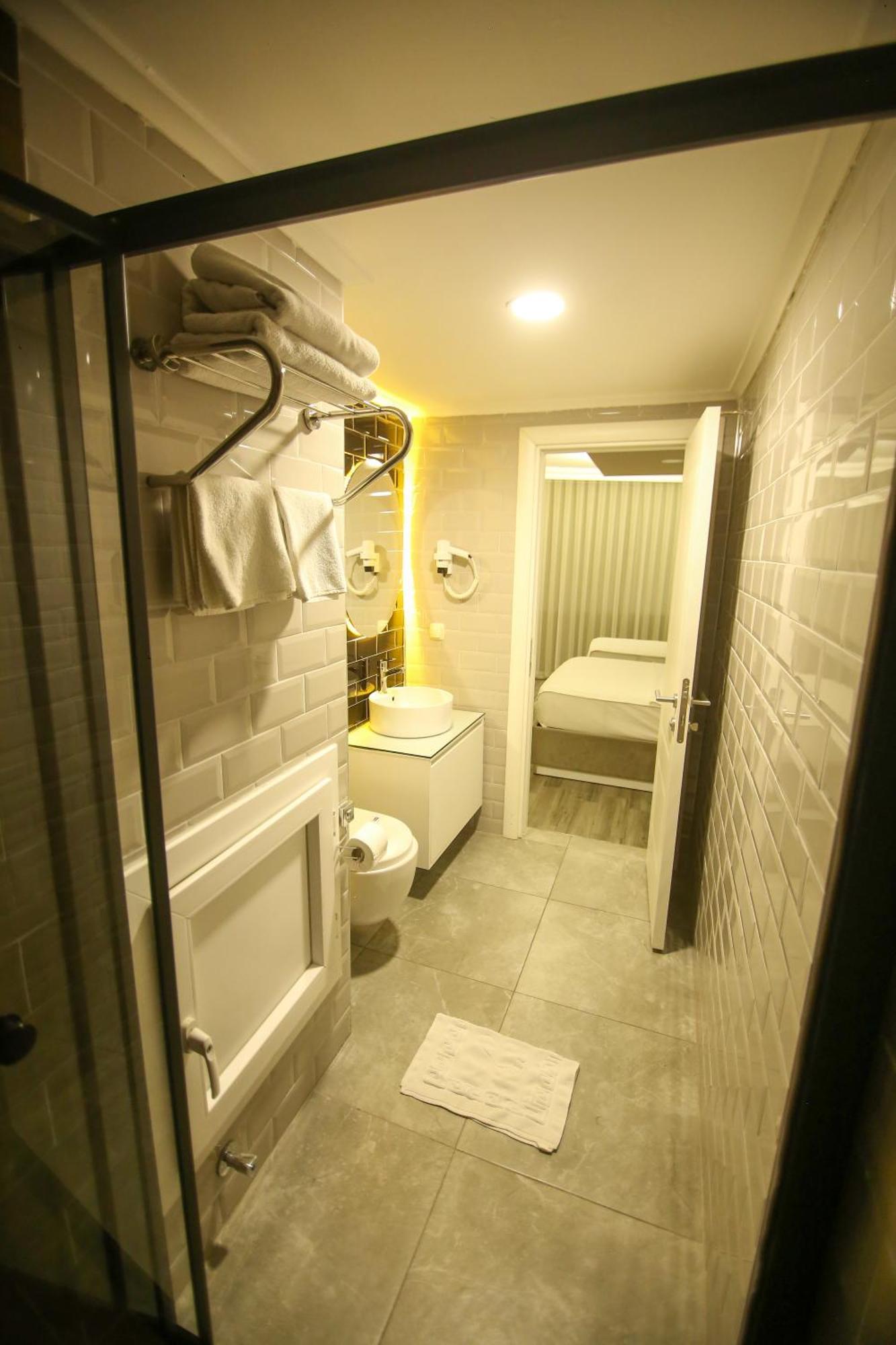 Cevik Palace Hotel อันตัลยา ภายนอก รูปภาพ