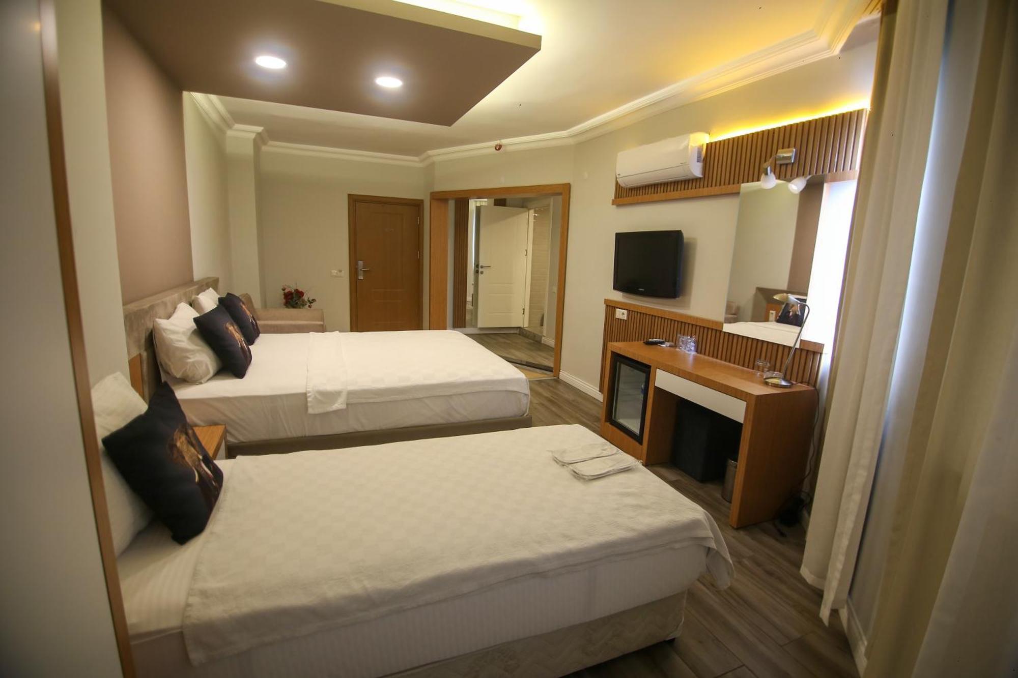 Cevik Palace Hotel อันตัลยา ภายนอก รูปภาพ