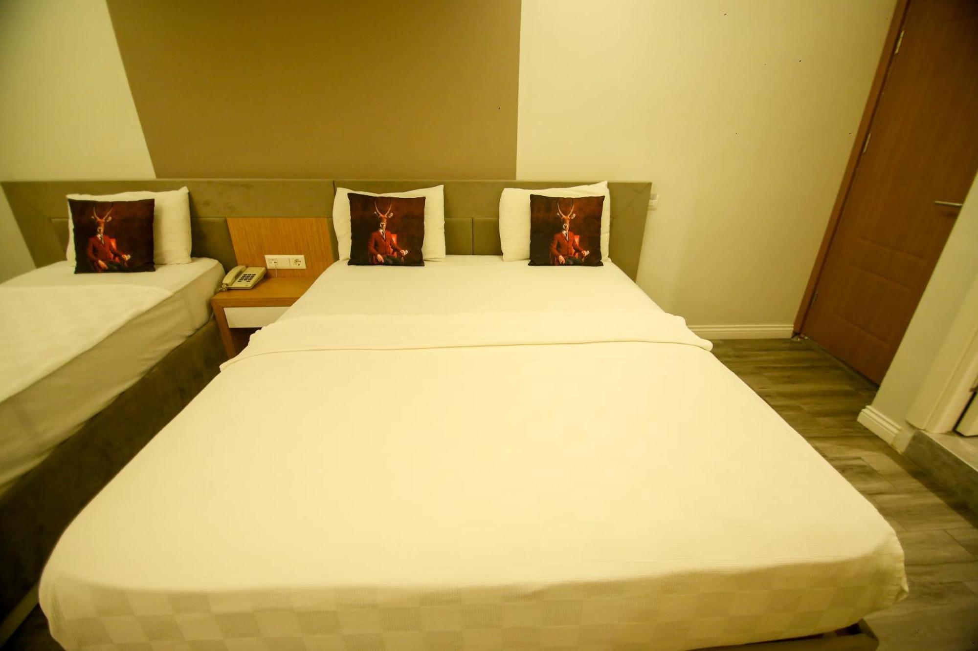 Cevik Palace Hotel อันตัลยา ภายนอก รูปภาพ