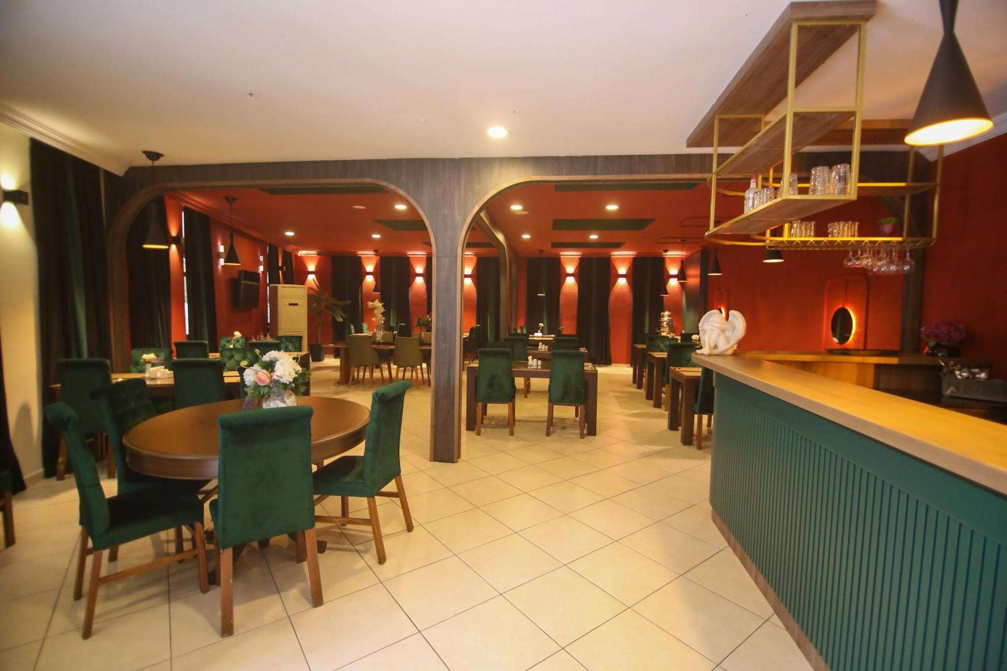 Cevik Palace Hotel อันตัลยา ภายนอก รูปภาพ