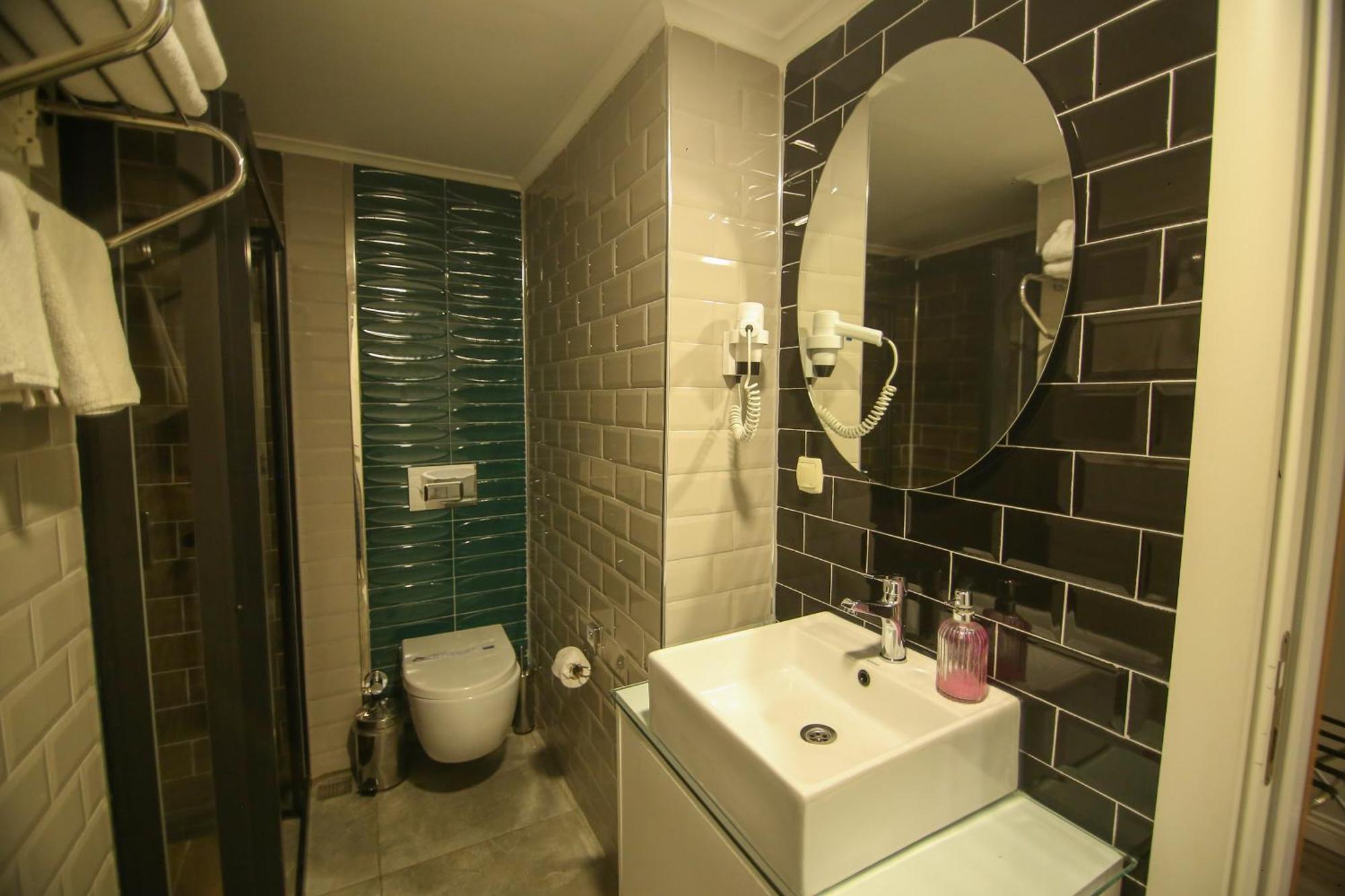 Cevik Palace Hotel อันตัลยา ภายนอก รูปภาพ